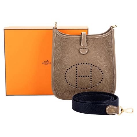 bolso evelyne hermes precio|Hermes evelyne h logo.